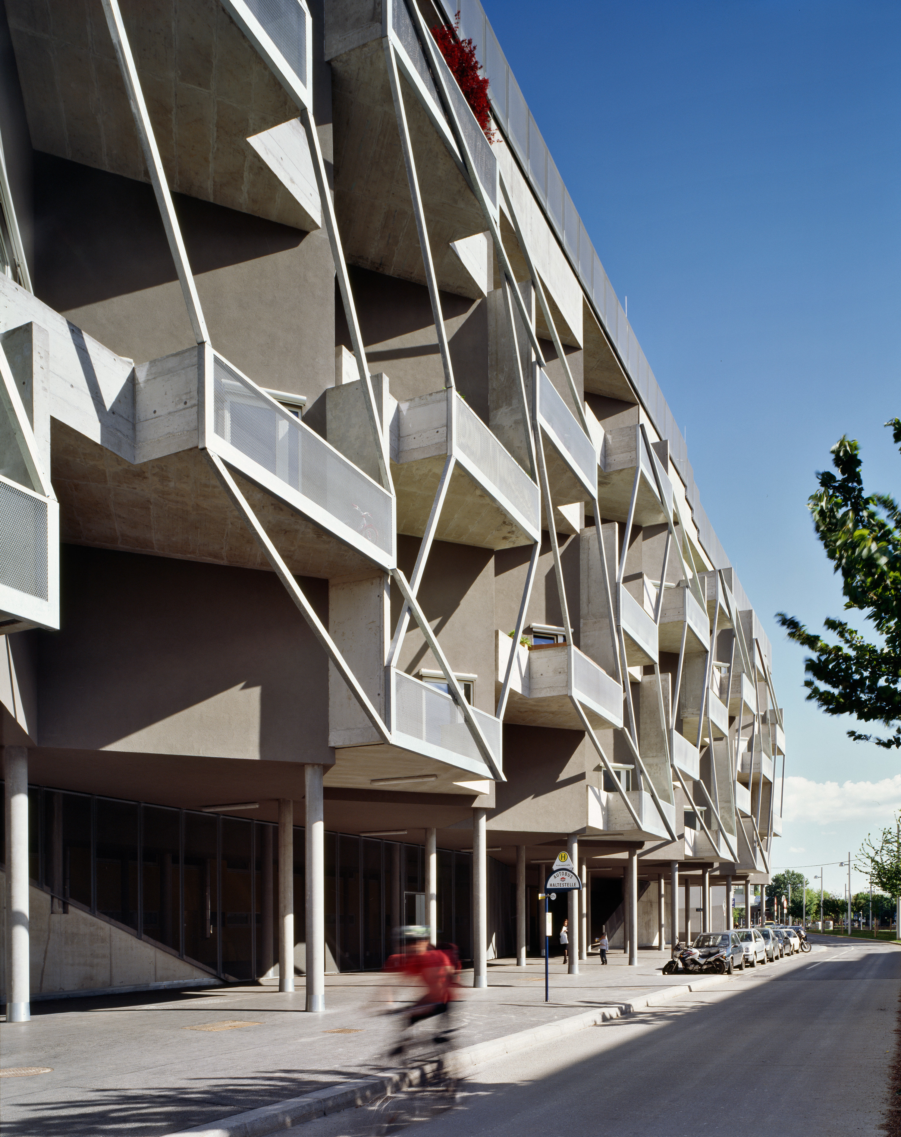 Ansicht Wohnhaus Tokiostrasse / Wien 22