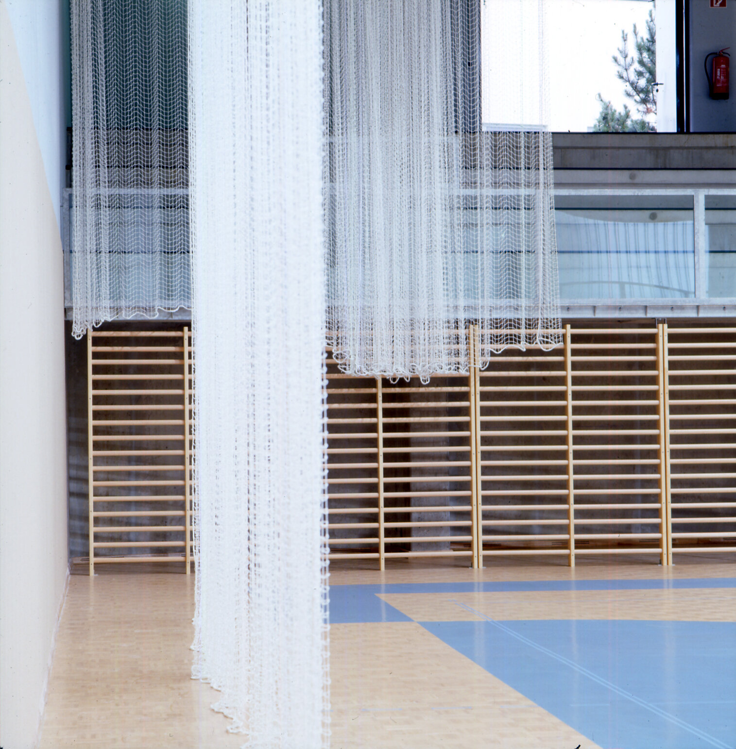 Ansicht Sporthalle in Wohnhaus und Sporthalle Hollgasse / Wien 4