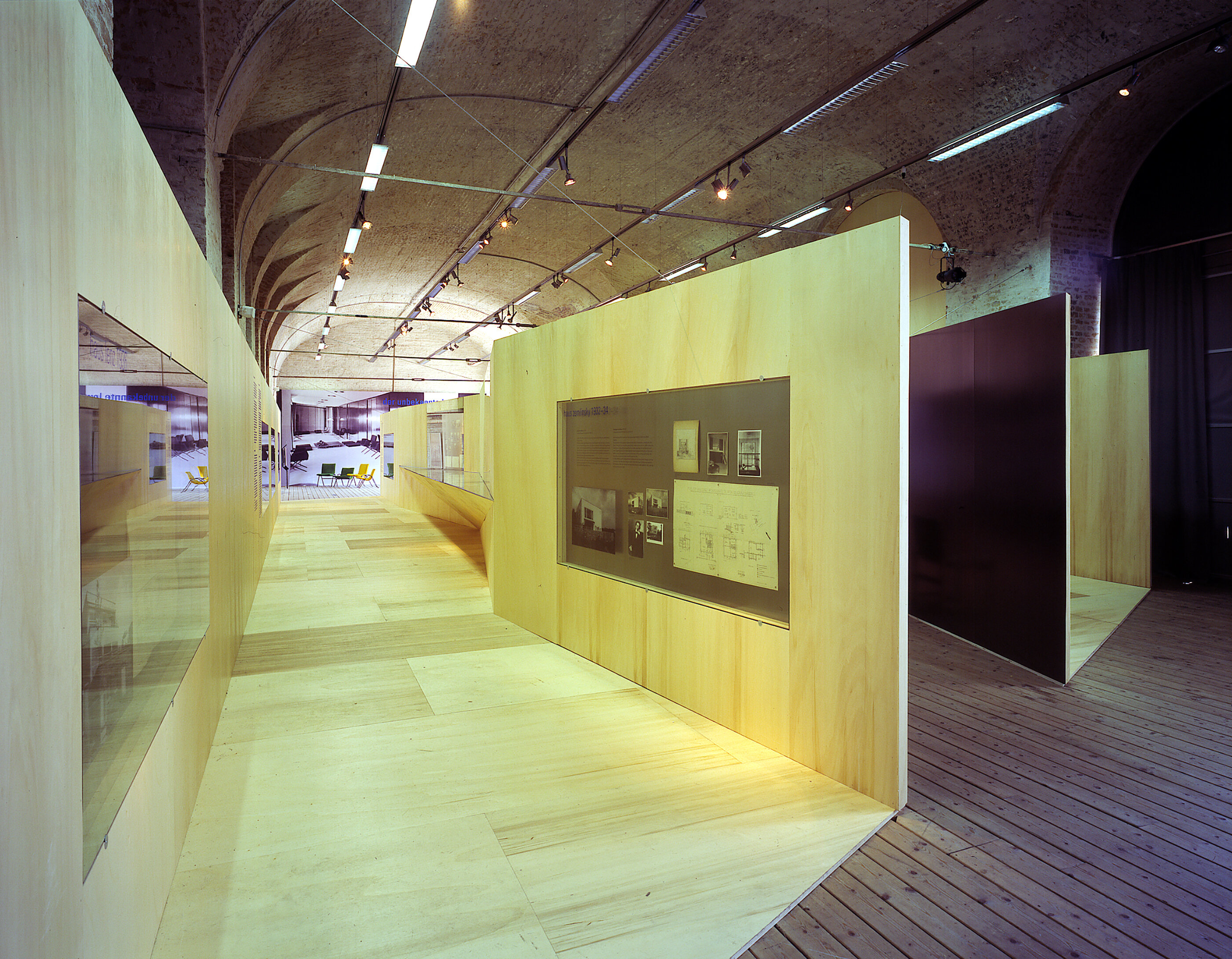 Ausstellung Der unbekannte Loos: Walter / AzW Wien / Museumsquartier